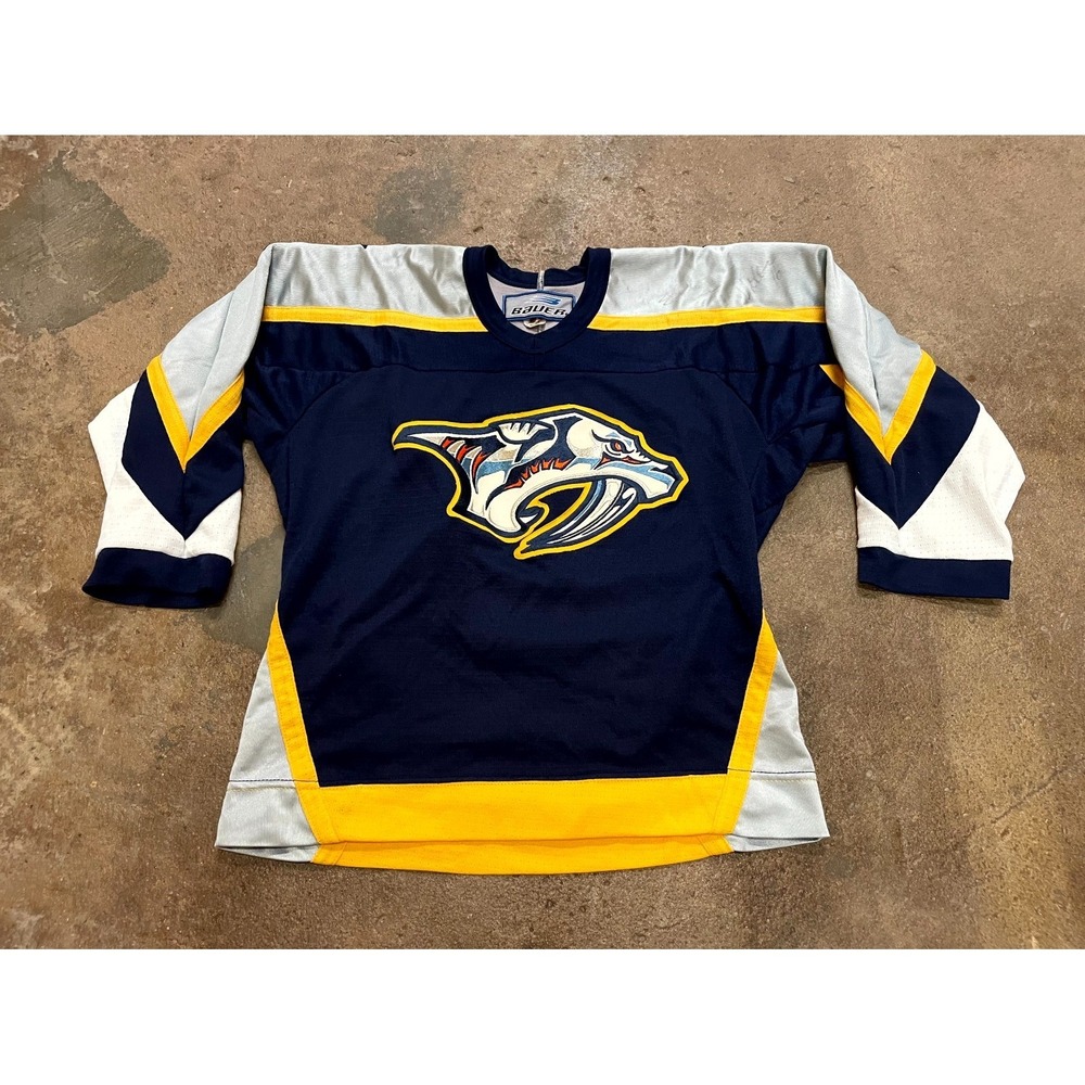 VTG Nashville Predators Hockey Jersey Boys L/XL Multicolor Bauer NHL Embroidered